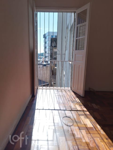 Image 7 - 265002